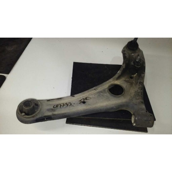 Recambio de brazo suspension inferior delantero izquierdo para toyota yaris (ncp1/nlp1/scp1) 1.4 d-4d expo referencia OEM IAM   