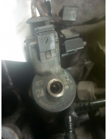 Recambio de inyector para renault megane ii berlina 5p 1.9 dci diesel referencia OEM IAM 0445110110  