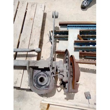 Recambio de puente trasero para renault trafic caja cerrada (ab 4.01) 1.9 diesel referencia OEM IAM   