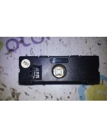 Recambio de display para citroën xsara berlina 1.6 lx referencia OEM IAM 95312 7300  2