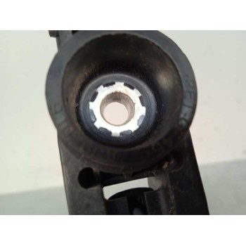 Recambio de brazo limpia trasero para toyota auris 1.4 turbodiesel cat referencia OEM IAM   