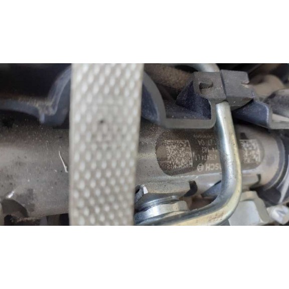 Recambio de rampa inyectora para bmw serie 3 lim. (f30) 2.0 turbodiesel referencia OEM IAM 0445214182 780912704 SIN INYECTORES