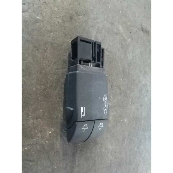 Recambio de mando volante para renault laguna ii grandtour (kg0) expression referencia OEM IAM 7701049643  