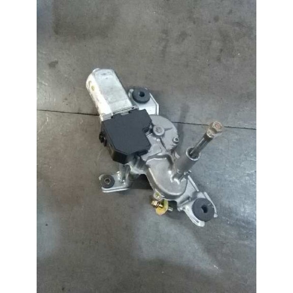 Recambio de motor limpia trasero para toyota corolla (e12) 2.0 d-4d linea sol berlina referencia OEM IAM   