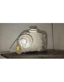 Recambio de faro antiniebla trasero izquierdo para ford focus berlina (cap) ghia referencia OEM IAM    2