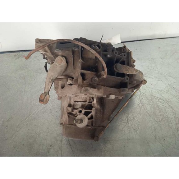 Recambio de caja cambios para peugeot 205 berlina 1.8 d referencia OEM IAM 20CL09  