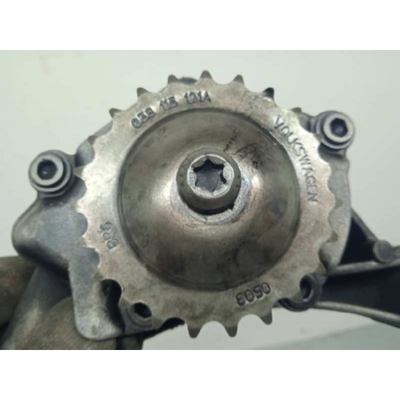 Recambio de bomba aceite para seat leon (1p1) referencia OEM IAM 03G115105  