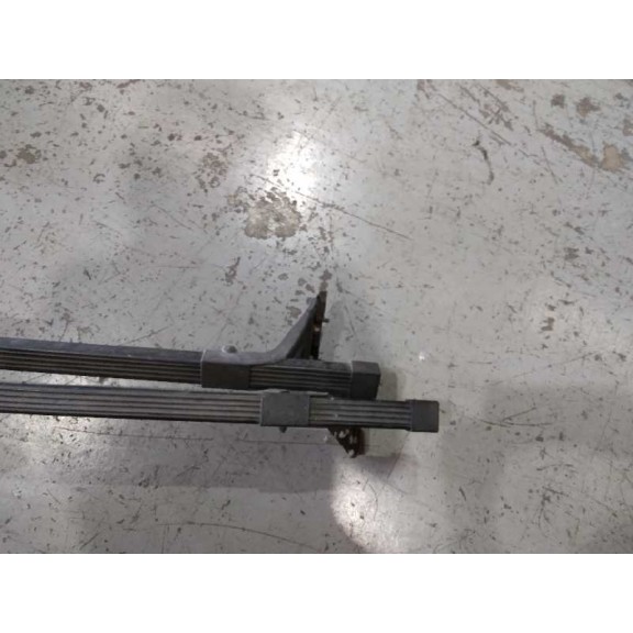 Recambio de portaequipajes para ford focus turnier (cb4) 1.8 tdci turbodiesel cat referencia OEM IAM S/R  