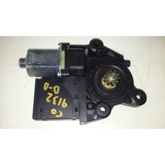 Recambio de motor elevalunas delantero derecho para renault megane iii berlina 5 p bose edition referencia OEM IAM 807301396R  