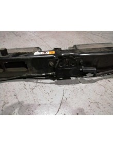 Recambio de travesaño superior para kia carens ( ) basic referencia OEM IAM    2