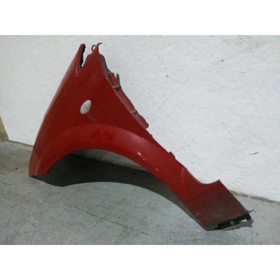 Recambio de aleta delantera izquierda para citroën c3 pluriel 1.4 referencia OEM IAM  ROJO 