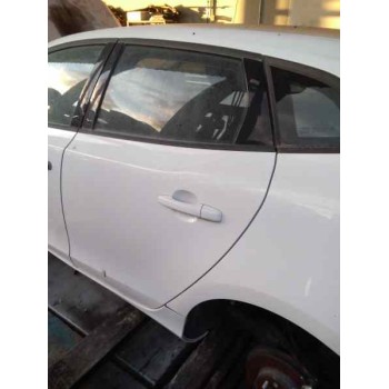 Recambio de puerta trasera izquierda para volvo v40 inscription referencia OEM IAM 32321999 SIN ACCESORIOS 