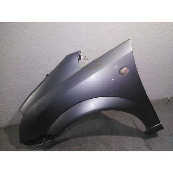 Recambio de aleta delantera izquierda para opel meriva 1.6 16v referencia OEM IAM  PLATA ROZADA