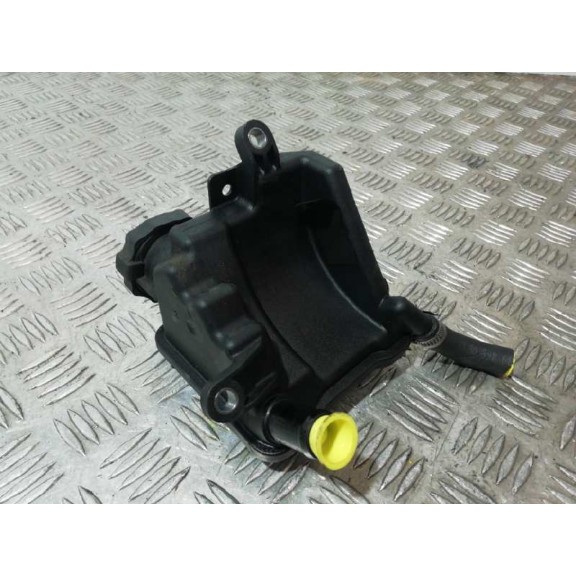 Recambio de deposito direccion para mercedes-benz viano (639) 3.0 cdi cat referencia OEM IAM A0004602883  