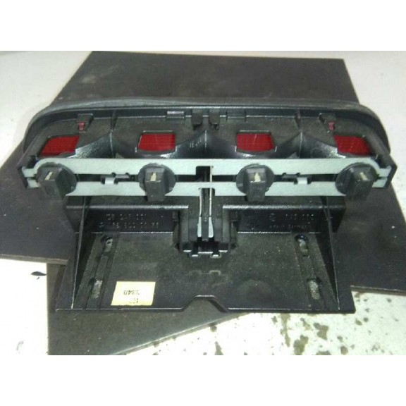 Recambio de luz central de freno para mercedes-benz clase a (w168) 160 cdi (168.007) referencia OEM IAM 1688200056  