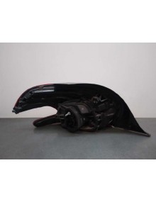 Recambio de piloto trasero derecho para peugeot 208 referencia OEM IAM 9825601180  