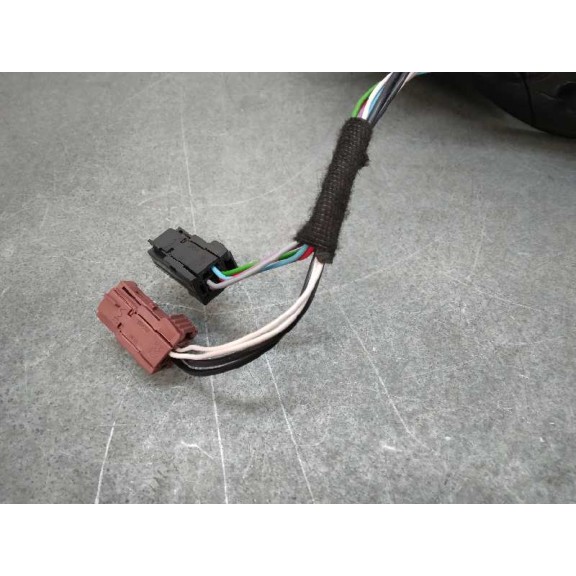 Recambio de retrovisor izquierdo para peugeot 208 referencia OEM IAM 232673077 5+ 4 CABLES 