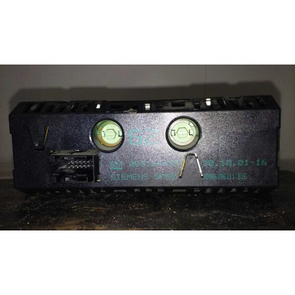 Recambio de display para opel corsa c club referencia OEM IAM 009164455  