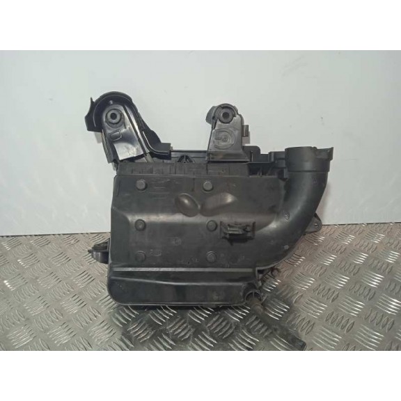 Recambio de filtro aire para peugeot 207 1.6 16v hdi referencia OEM IAM 9673061080 9673061080 