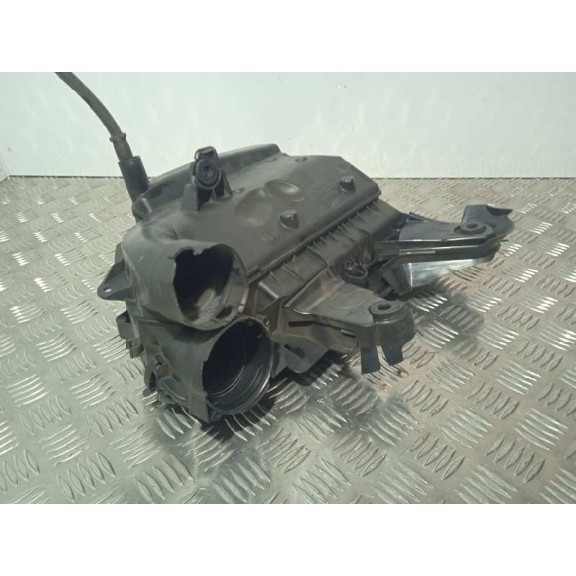 Recambio de filtro aire para peugeot 207 1.6 16v hdi referencia OEM IAM 9673061080 9673061080 