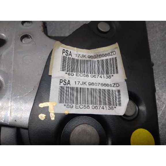 Recambio de palanca freno de mano para peugeot 208 referencia OEM IAM 98076688ZD  