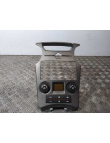 Recambio de mando climatizador para kia carens (un) 2.0 crdi referencia OEM IAM 972501D711  