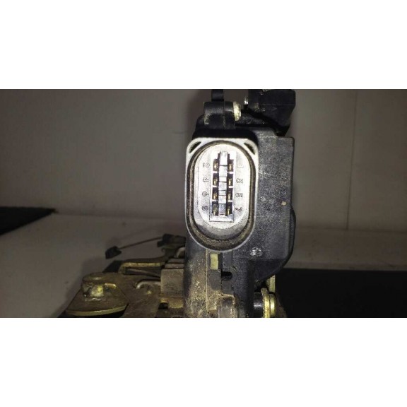 Recambio de cerradura puerta delantera derecha para seat leon (1m1) signo referencia OEM IAM   8 PINS