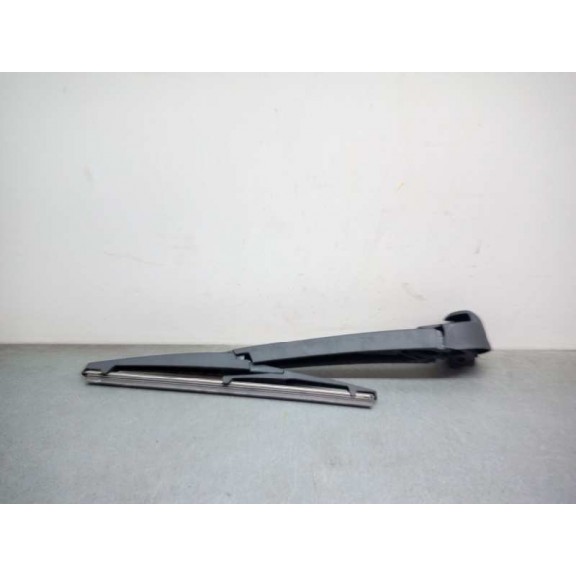 Recambio de brazo limpia trasero para mg zs luxury referencia OEM IAM   