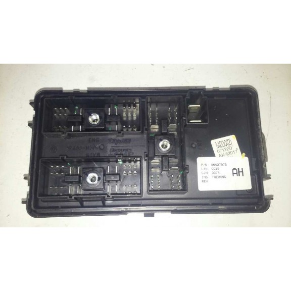 Recambio de caja reles / fusibles para chevrolet matiz s referencia OEM IAM 96427973  