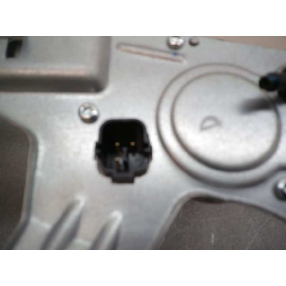 Recambio de motor limpia trasero para mg zs luxury referencia OEM IAM GZD384H 3 PINES 10568610