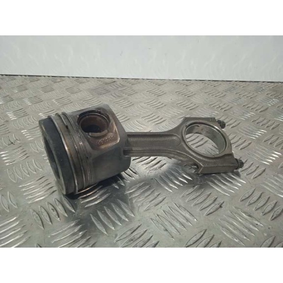 Recambio de piston para bmw serie 1 berlina (e81/e87) 2.0 turbodiesel cat referencia OEM IAM 0840BB  