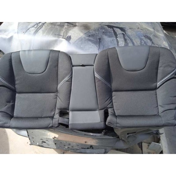 Recambio de juego asientos completo para volvo v40 kinetic referencia OEM IAM   