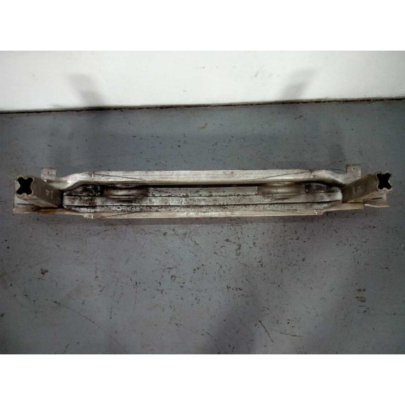 Recambio de refuerzo paragolpes delantero para audi a6 berlina (4f2) 2.7 tdi referencia OEM IAM   