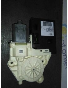 Recambio de motor elevalunas delantero derecho para ford focus berlina (cap) ghia referencia OEM IAM 5WK11572K  