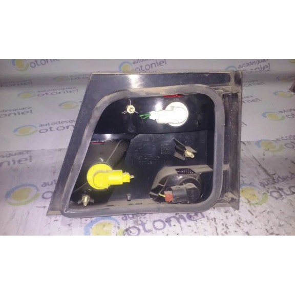 Recambio de piloto trasero izquierdo interior para peugeot 806 referencia OEM IAM  INTERIOR 