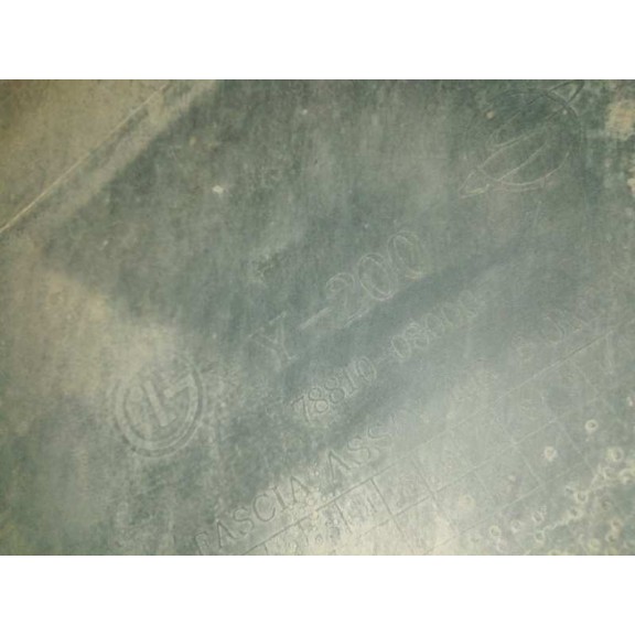 Recambio de paragolpes trasero para ssangyong rexton referencia OEM IAM 7881008000 NEGRO SENSORES APARCAMIENTO