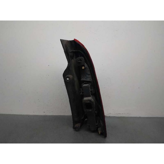 Recambio de piloto trasero izquierdo para renault espace iv (jk0) privilege referencia OEM IAM 8200027153  