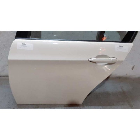 Recambio de puerta trasera izquierda para bmw serie 3 berlina (e90) 320d referencia OEM IAM  BLANCA 