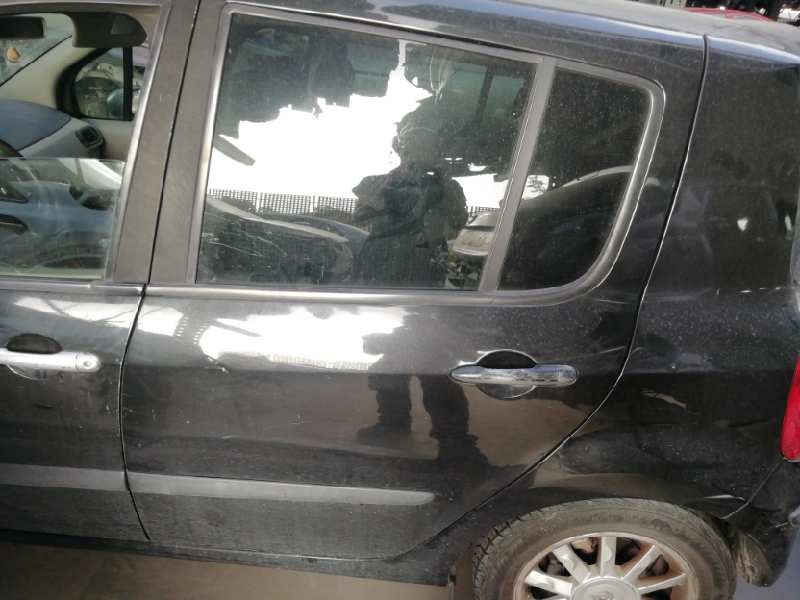 Recambio de puerta trasera izquierda para renault modus confort dynamique referencia OEM IAM 0000000100048381 UN TOQUE 