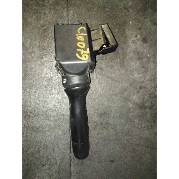 Recambio de mando limpia para peugeot 107 básico referencia OEM IAM   