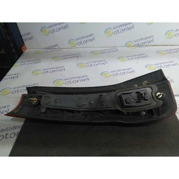 Recambio de piloto trasero derecho para fiat punto berlina (176) referencia OEM IAM   