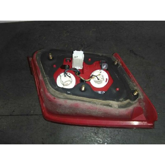 Recambio de piloto trasero derecho interior para chevrolet lacetti cdx referencia OEM IAM   INTERIOR