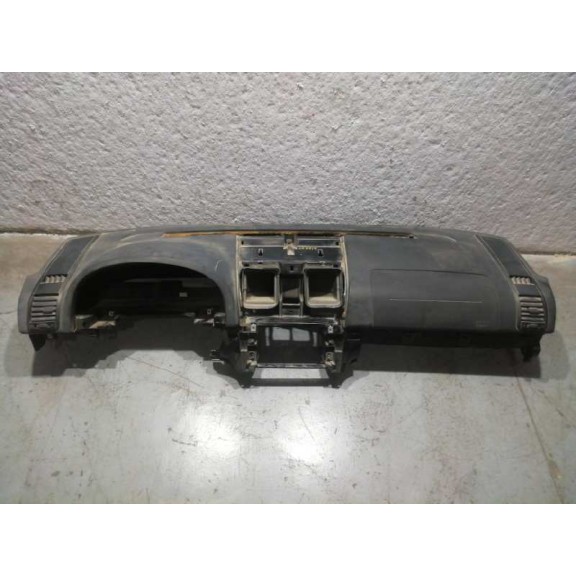 Recambio de salpicadero para ssangyong rexton referencia OEM IAM 7651808000 TOCADO 