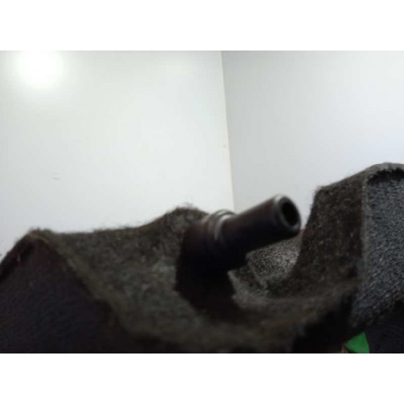 Recambio de bandeja trasera para renault laguna ii (bg0) dynamique referencia OEM IAM 820000355 NEGRO 