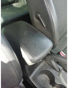 Recambio de apoyabrazos central para hyundai ix35 1.7 crdi cat referencia OEM IAM 846812y000   2