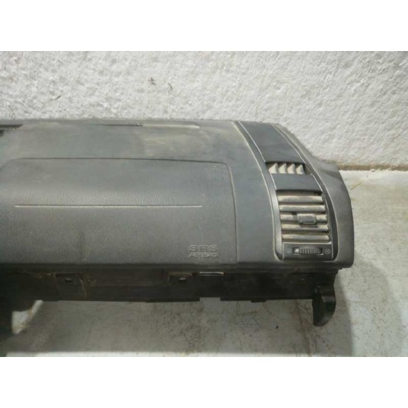 Recambio de salpicadero para ssangyong rexton referencia OEM IAM 7651808000 TOCADO 