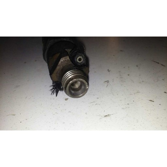 Recambio de inyector para citroën saxo 1.5 d monaco referencia OEM IAM 76421  