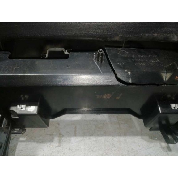 Recambio de salpicadero para ssangyong rexton referencia OEM IAM 7651808000 TOCADO 