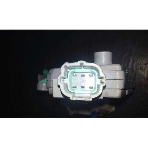 Recambio de cerradura puerta trasera derecha para nissan primera berlina (p11) básico referencia OEM IAM   6 PIN