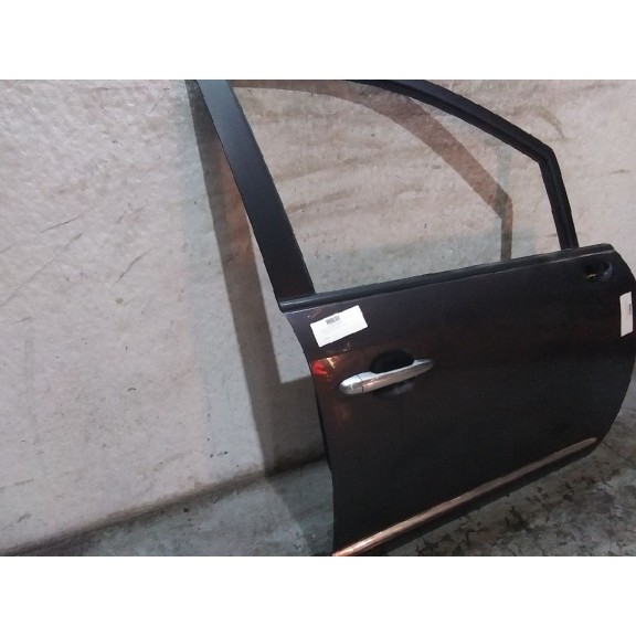 Recambio de puerta delantera derecha para kia carens (un) 2.0 crdi referencia OEM IAM  GRIS OSCURO 